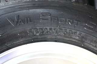 NEW/OLD STOCK RV/MOTORHOME  VAIL SPORT RIMS & TIRE PACKAGE ST225/75D15 